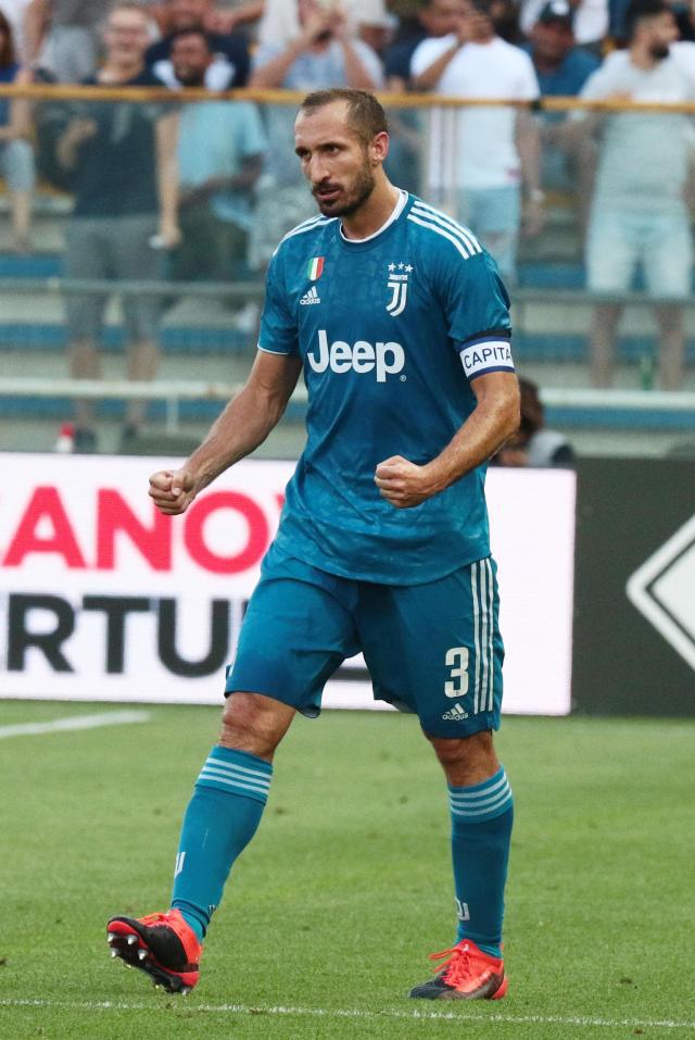 罗马诺：皇马退出科纳特争夺战，利物浦不会无限期等球员决定（罗马诺：皇马放弃竞逐科纳特，利物浦不再无限期等待球员抉择）