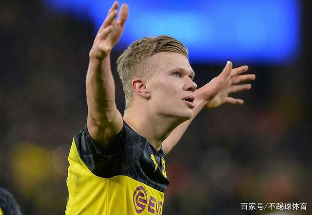 热议国安夺足协杯：河南经验不足，希望国安明年外战别搞砸（国安足协杯夺冠引热议：河南经验短板凸显，盼国安明年外战别掉链子）